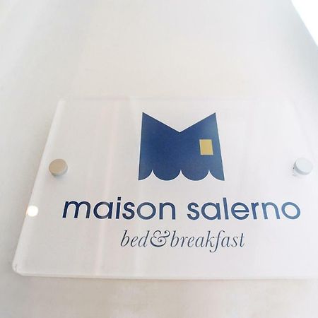 Maison ซาแลร์โน ภายนอก รูปภาพ